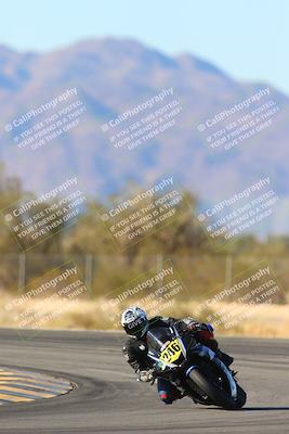 media/Jan-10-2025-CVMA Friday Practice (Fri) [[489e0da257]]/Group 4 and Trackday/Session 5 (Turn 7)/